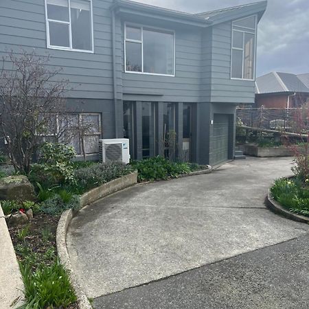 Villa Heart Of Windsor Invercargill Exterior foto
