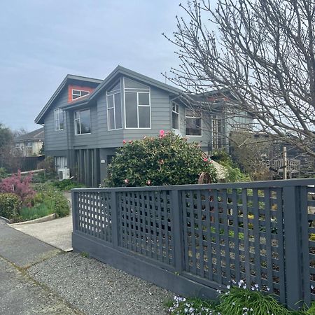 Villa Heart Of Windsor Invercargill Exterior foto